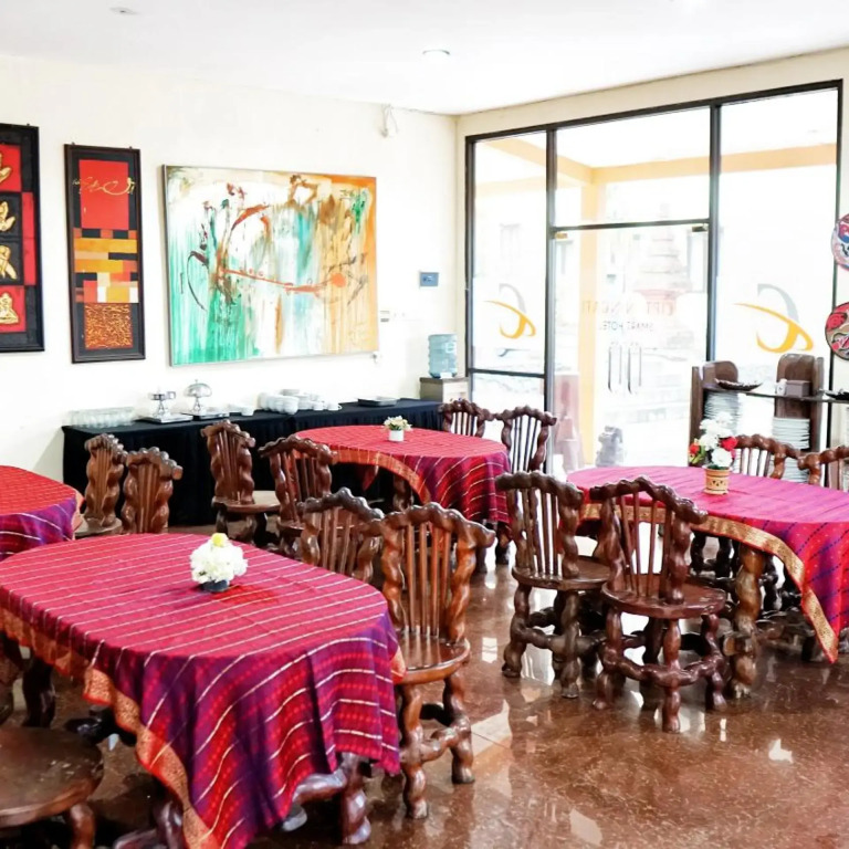 Ciptaningati Hotel