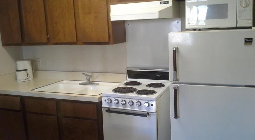 Tulsa Extended Stay Inn & Suites