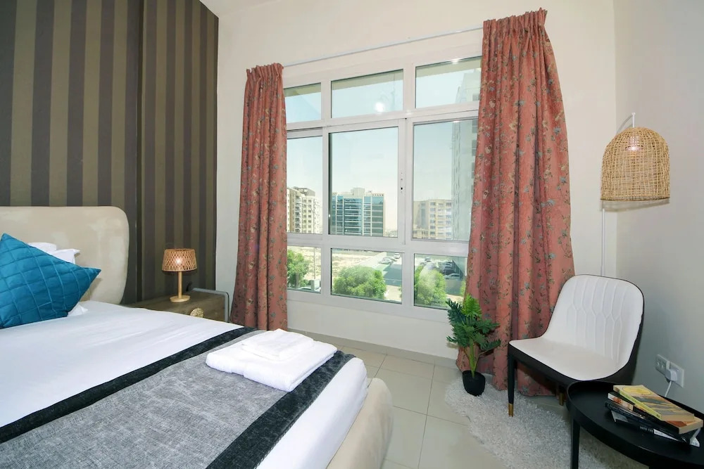 Premium 1 BHK in La Vista Silicon Oasis