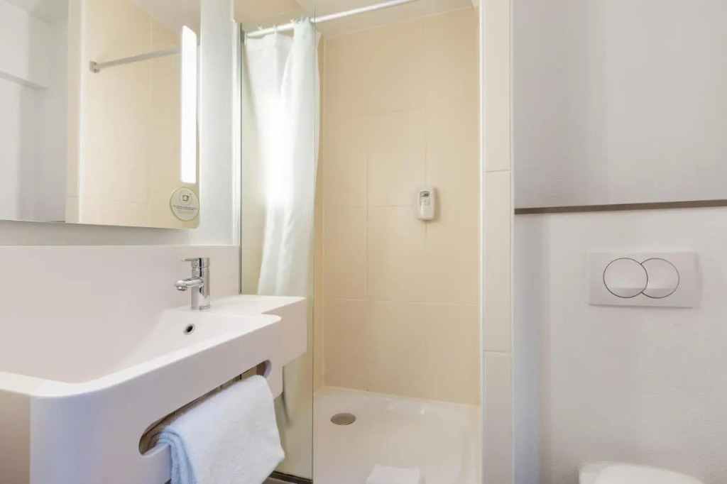 B&B HOTEL Compiègne
