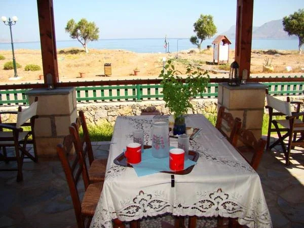 Drapania Beach