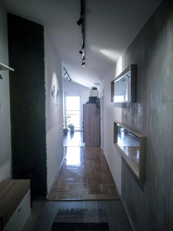 Raw Industrial City Apartment