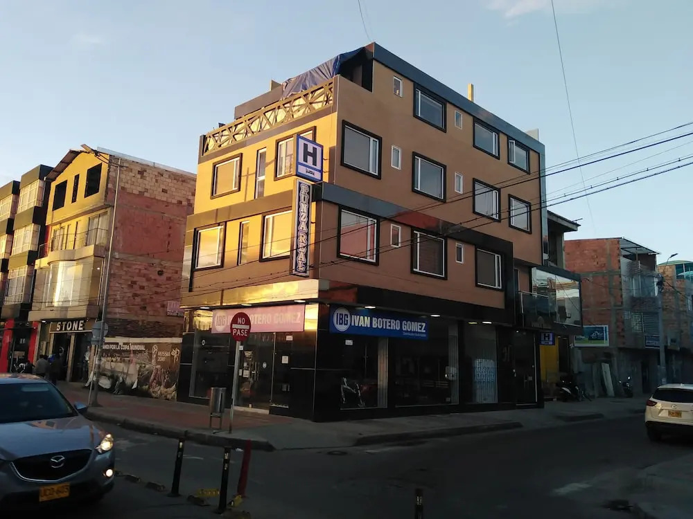 Hotel Funza Real