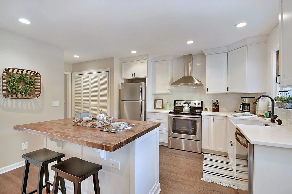 High-End Townhouse, Near Beach, Dining, Downtown townhouse