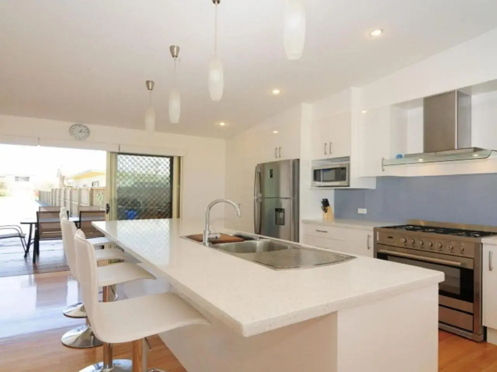 Pacific Views - direct access onto Culburra Beach