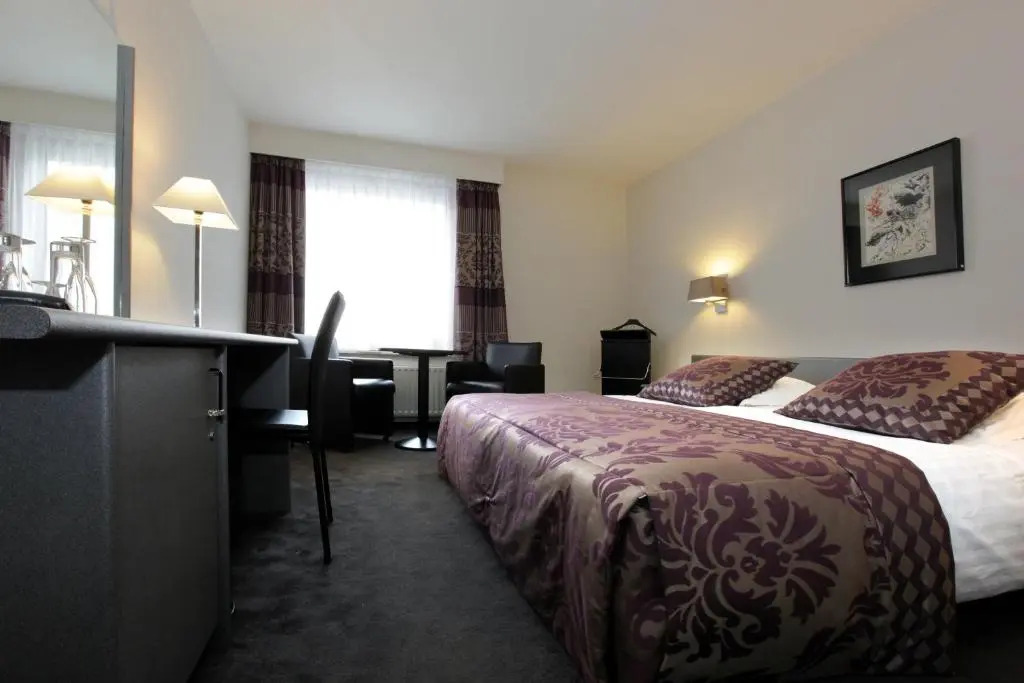 Hotel Iris