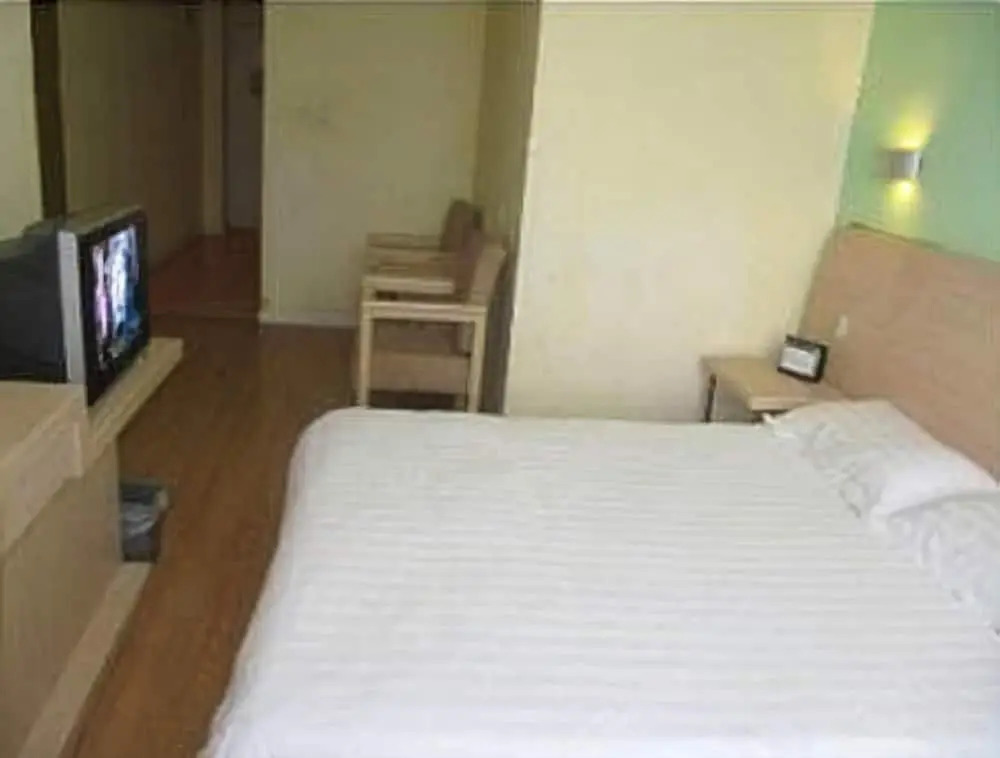 Jitai Hotel - Renmin Square