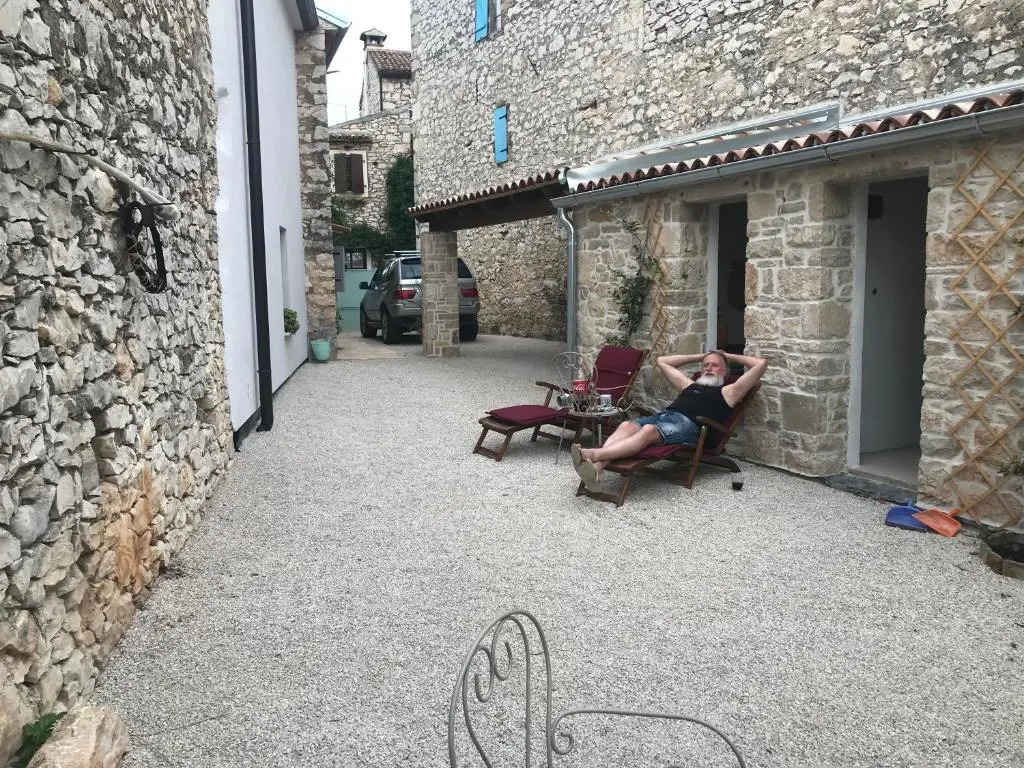 Casa Vecia