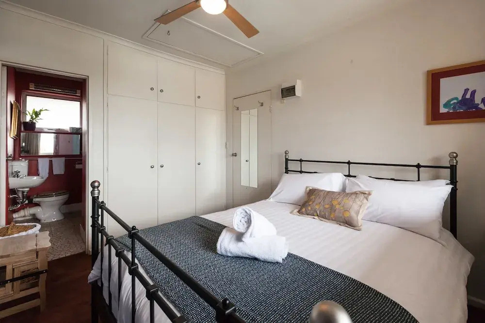 ELEANOR, 1BDR Fitzroy North Apartment