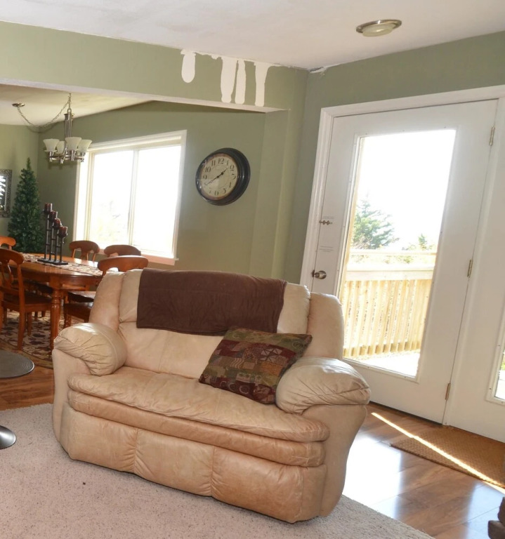 3 Br: Summit 205 C