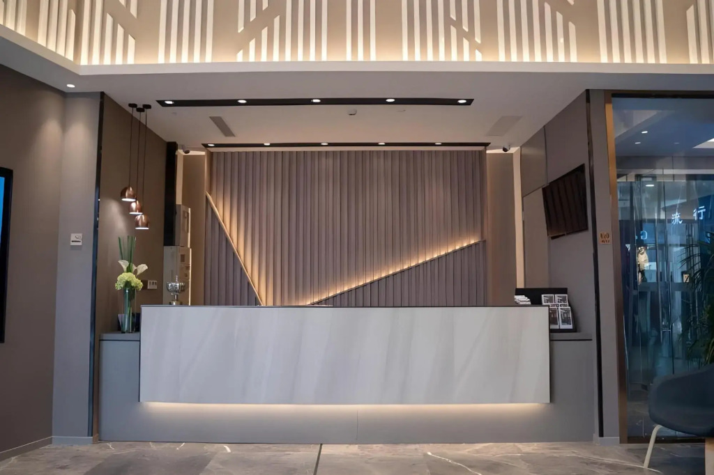 Homeinn Selected Hotel (Nanjing Railway Station Yuqiao Commercial Plaza)