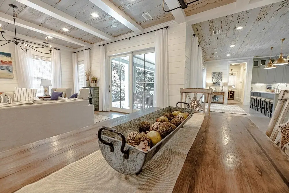 Azalea Abbey by Avantstay 350ft to Beach! w/ Pool, Outdoor Kitchen & Amazing Views