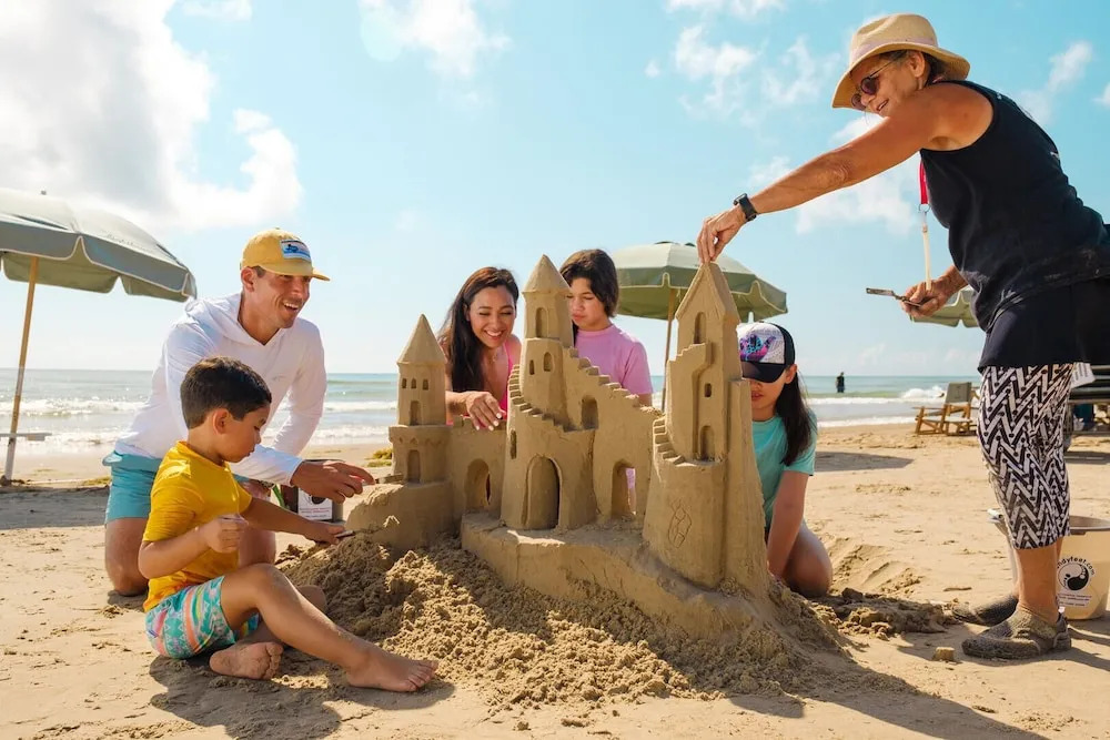 2-story Condo Next to Beach w/ Ocean Views!
