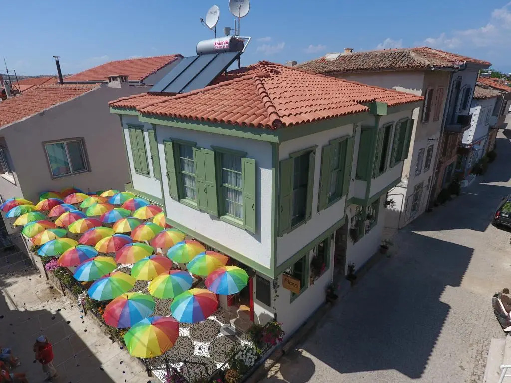 Flora Ayvalik Otel +13 Adult Only