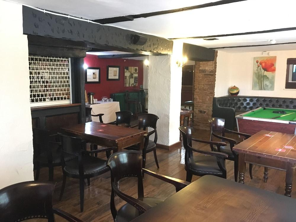 Cedar Tree Hotel
