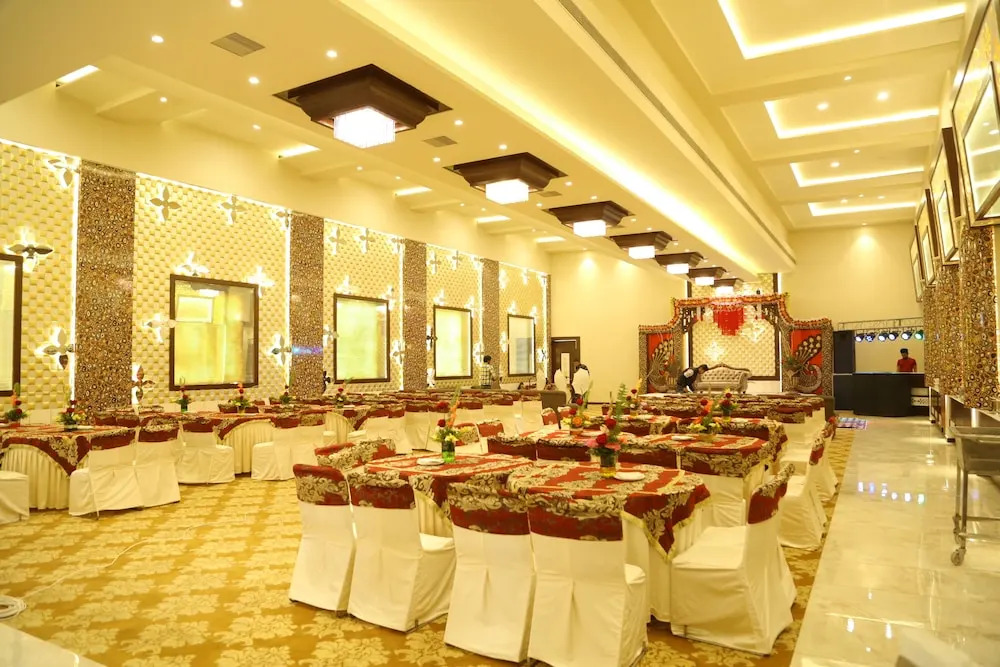 Hotel Ashish Continental