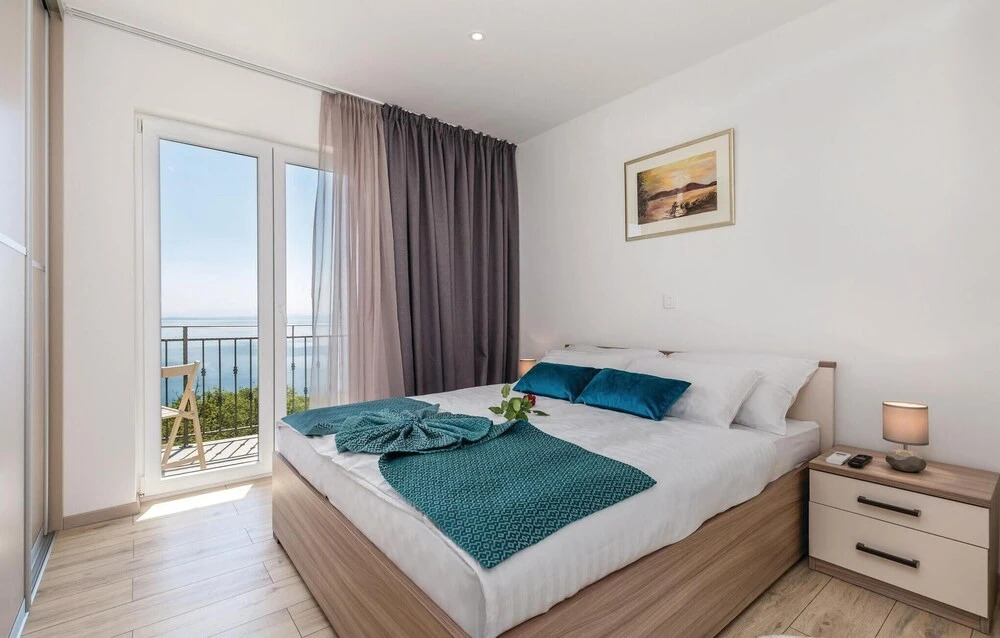 Nice Apartment in Opatija With Wifi and 3 Bedrooms