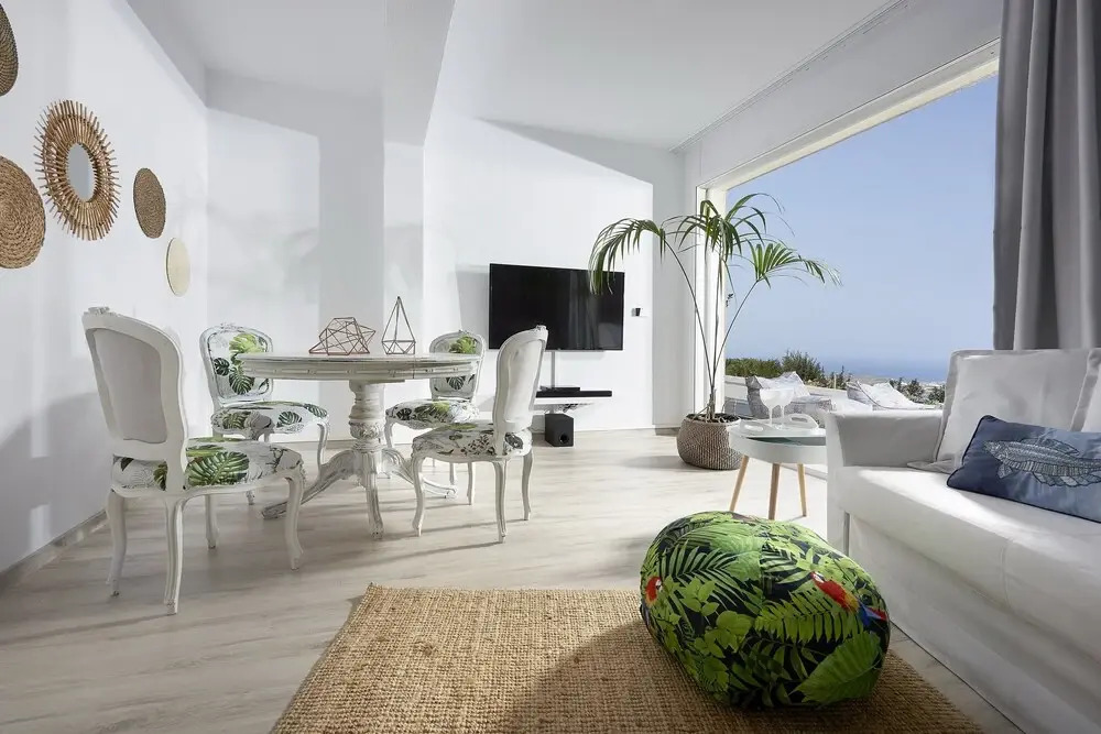Luxurious Villa With Amazing Views Infinity Heated Pool Hamam Billiard Childrens Area
