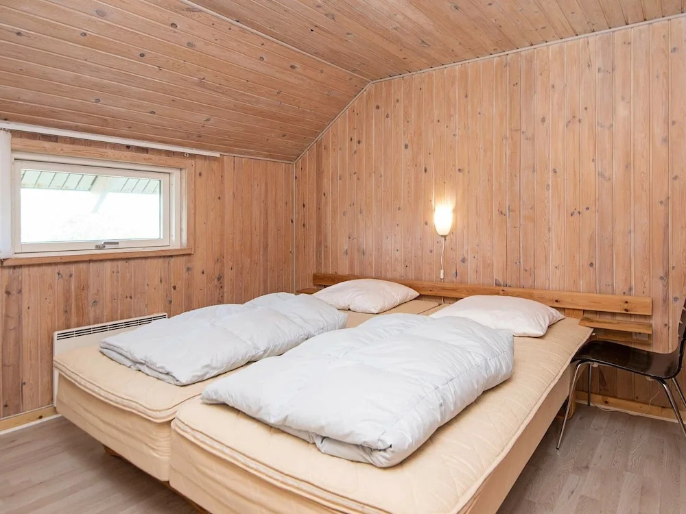 Vintage Holiday Home in Hvide Sande Not Far From Sea Coast