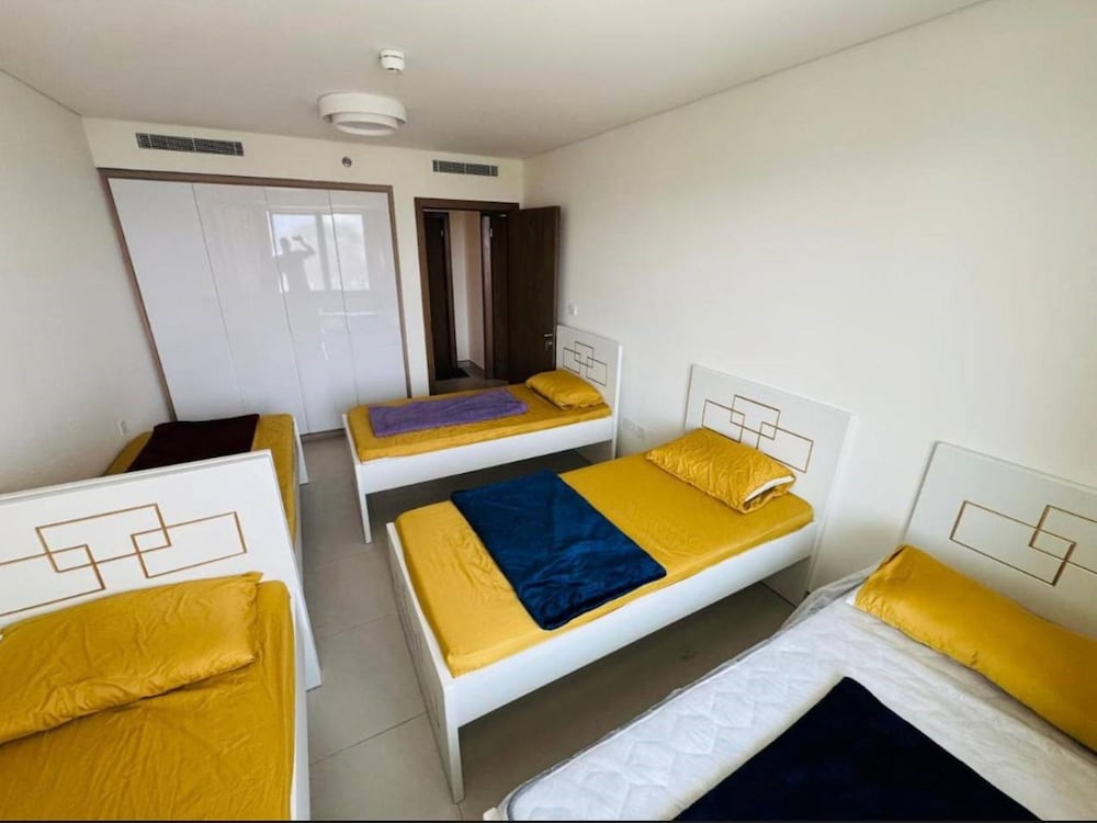 emaro hostel