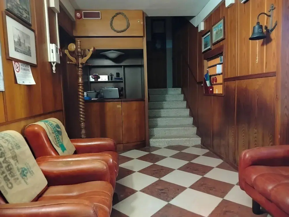 Hotel Veles
