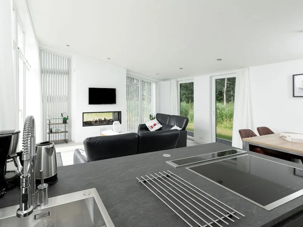 Chalet with Fireplace near Oosterschelde