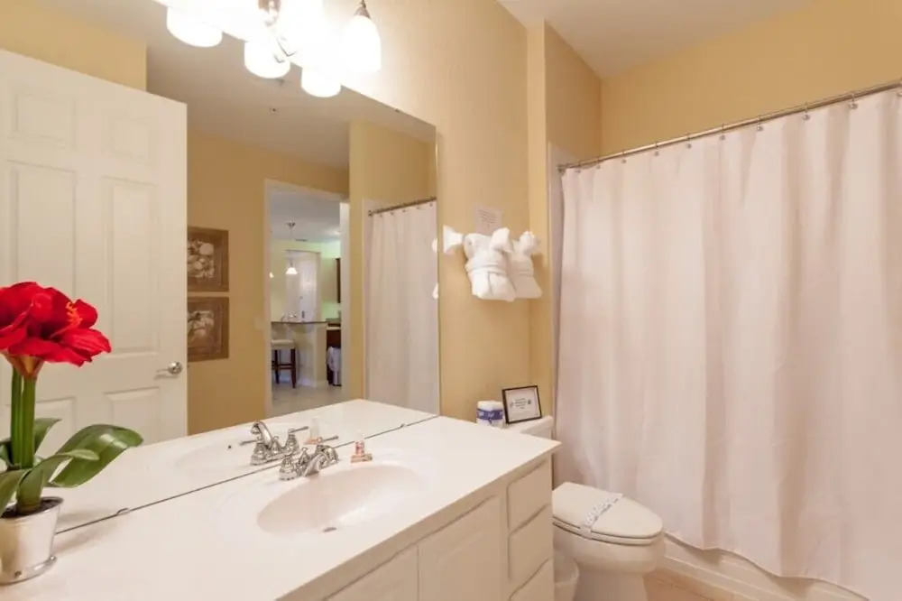 2 Bed 2 Bath Premium L 2002 2 Bedroom Condo