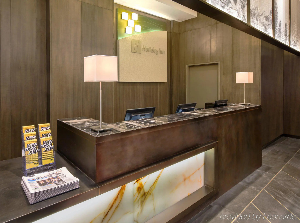 Holiday Inn Manhattan Financial District