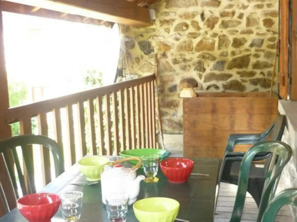 Gîte familial pour 6 pers. avec cheminée à Sauvain - FR-1-496-94