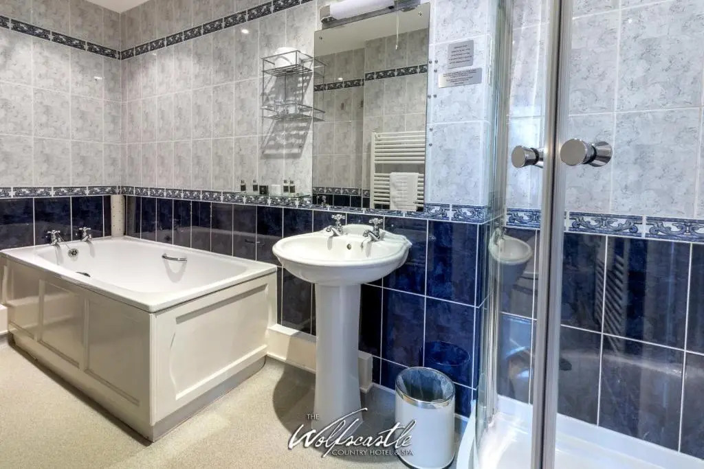 Wolfscastle Country Hotel