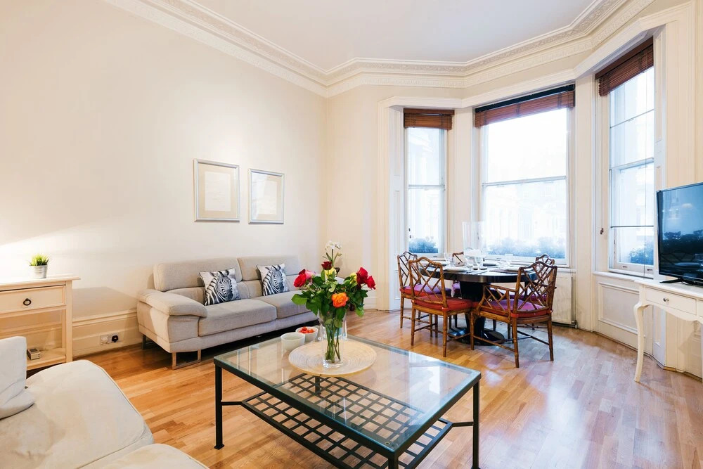 The Cromwell Road Residence - OEF