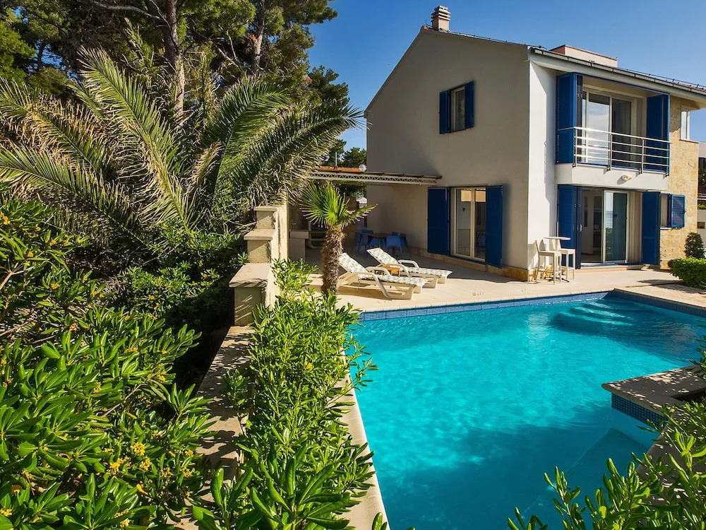 Villa Rosemary