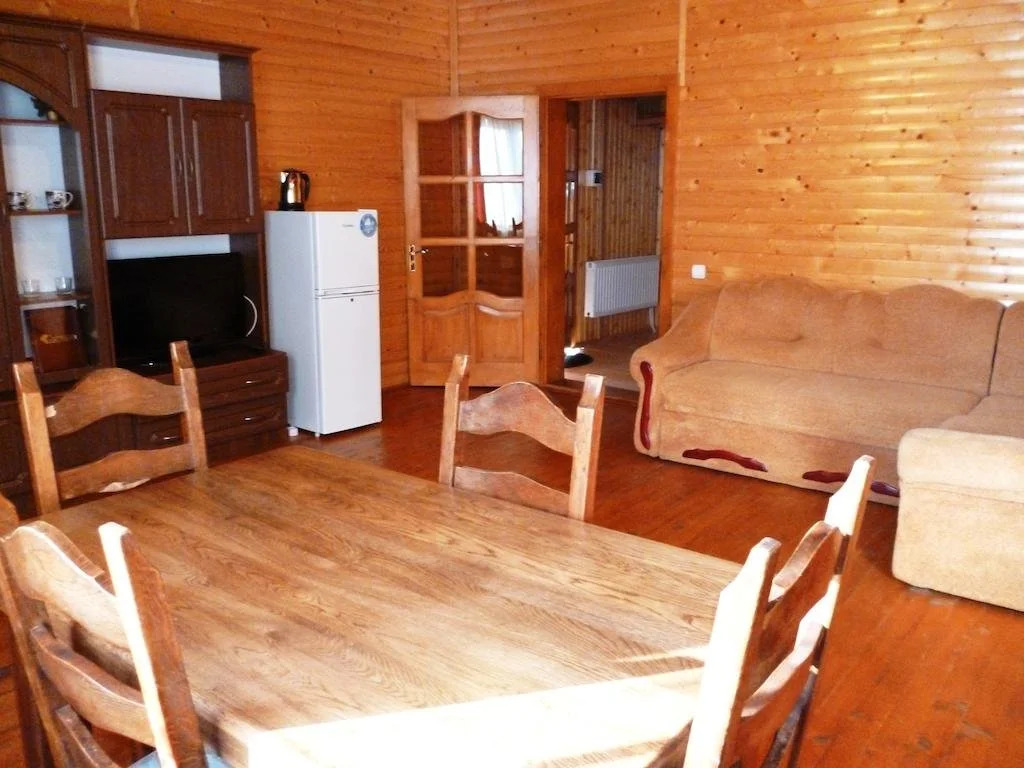 Erney Laz Hotel