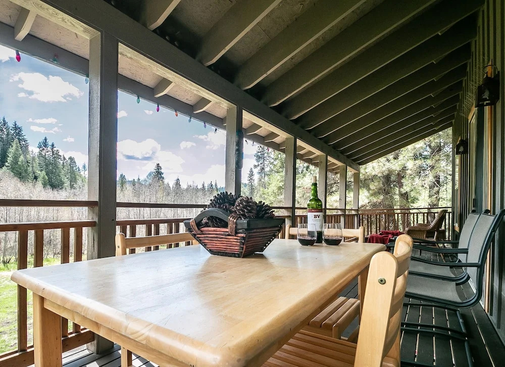 Clear Creek Cabin