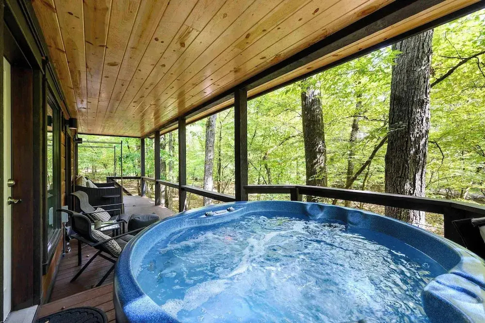 Silverbrook Cabin for 4