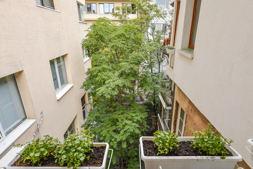 FM Deluxe 1-BDR Apartment - Artist's Place