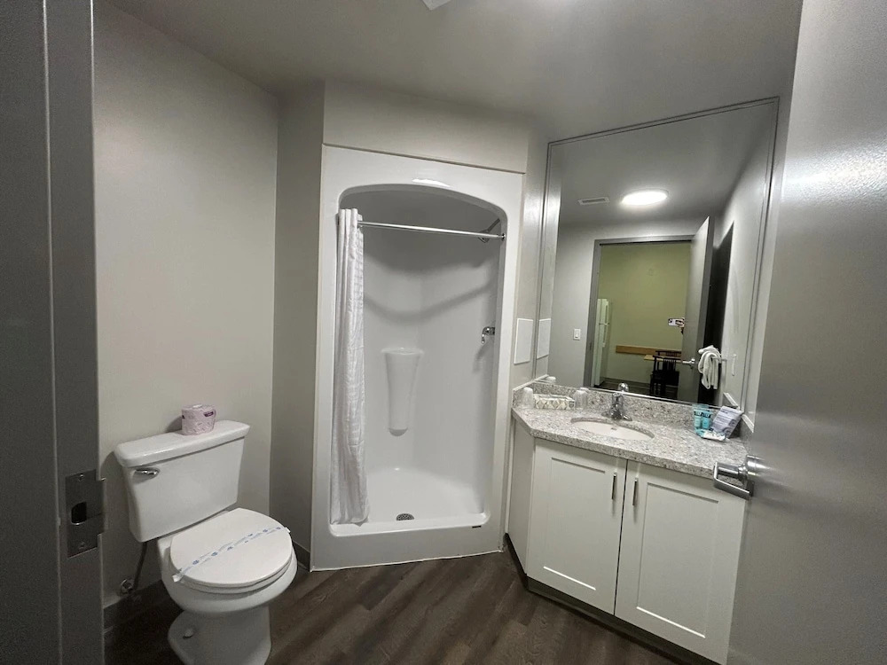 Residence & Conference Centre - Brampton