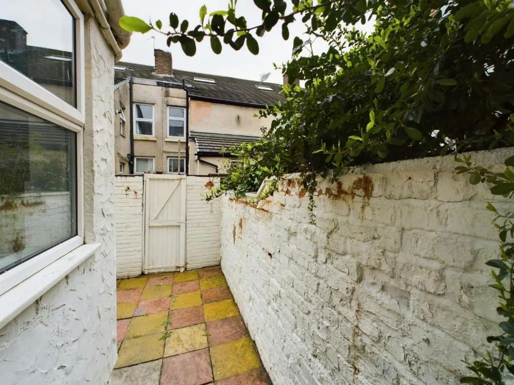 Contemporary 4BD Home nr Liverpool City Centre