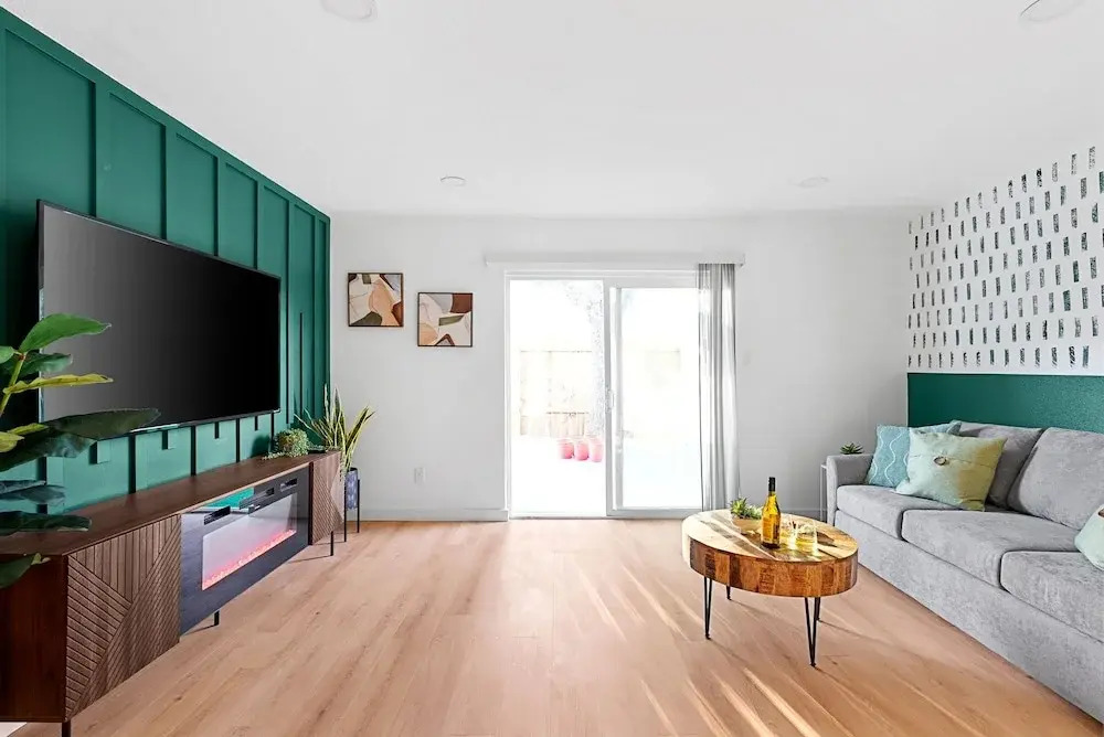 Trendy 3 Bedroom Oasis in Central Austin