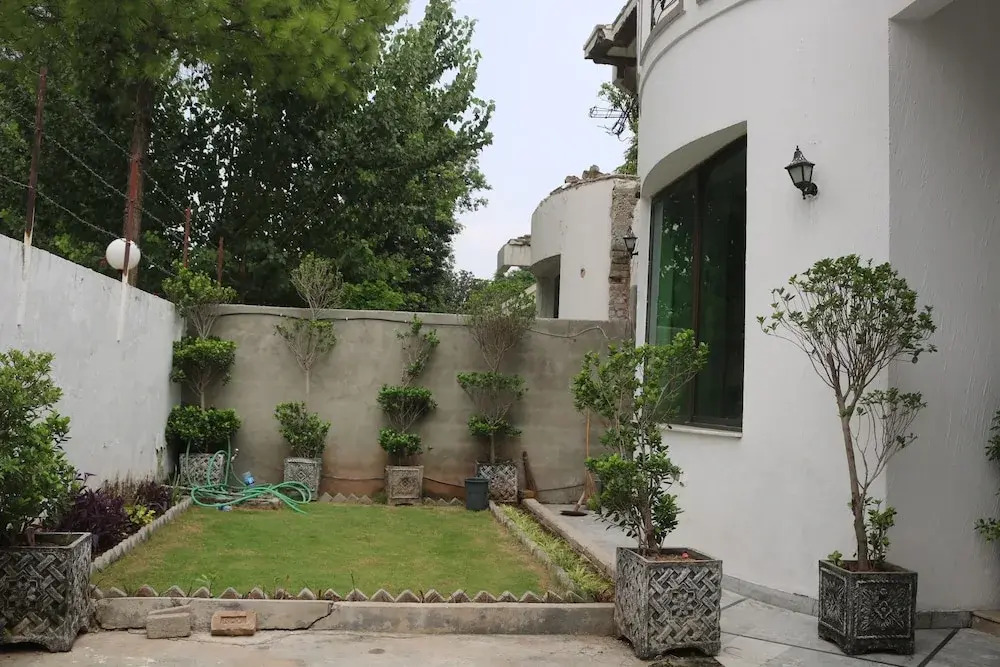 Overseas Guest House
