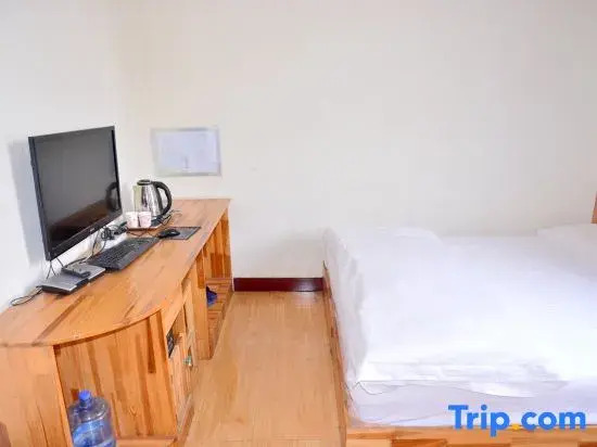 Xintai Jujia Hotel