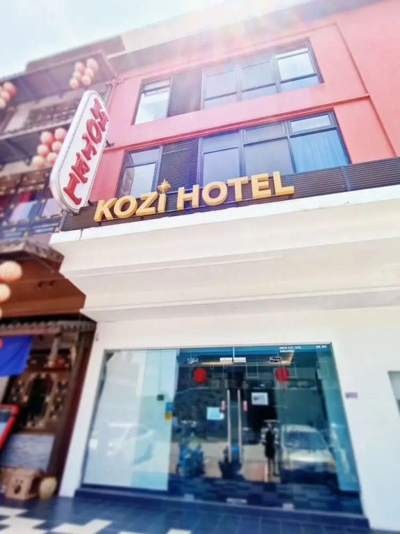 Kozi Hotel by Ardens - Taman Bukit Indah