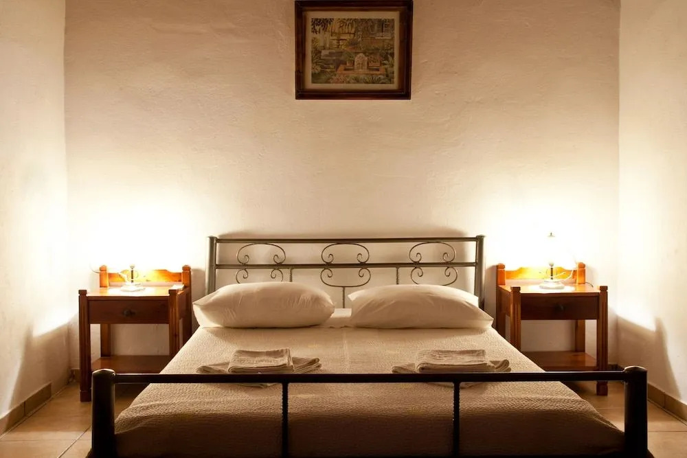 Tsivaras Villas