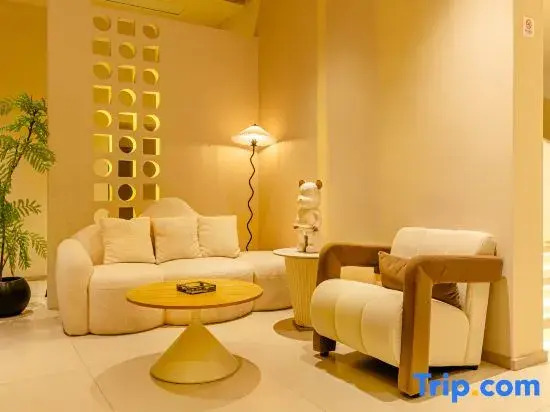 Jingdezhen Ruchu Hostel (Tao Xichuan Creative Plaza)
