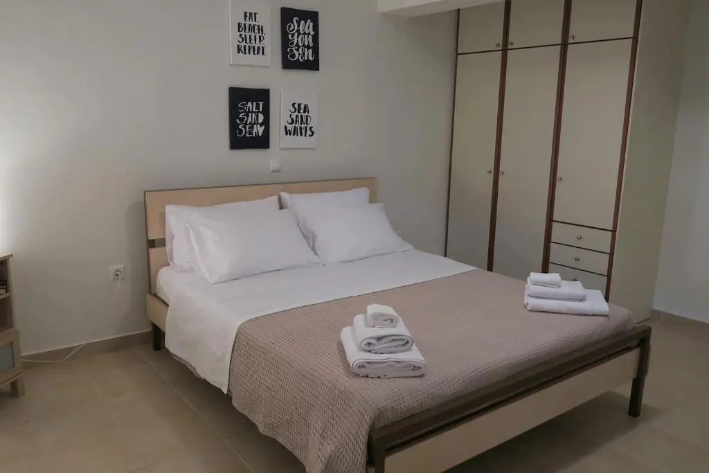 Aeolos beachfront family residence