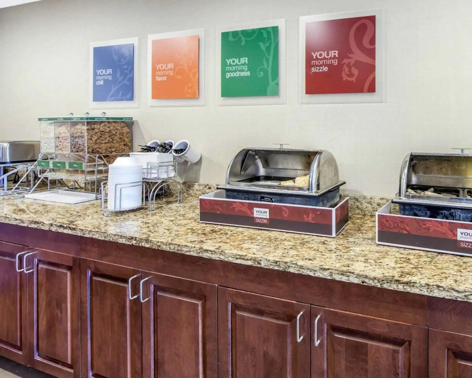 Comfort Suites Marietta-Parkersburg