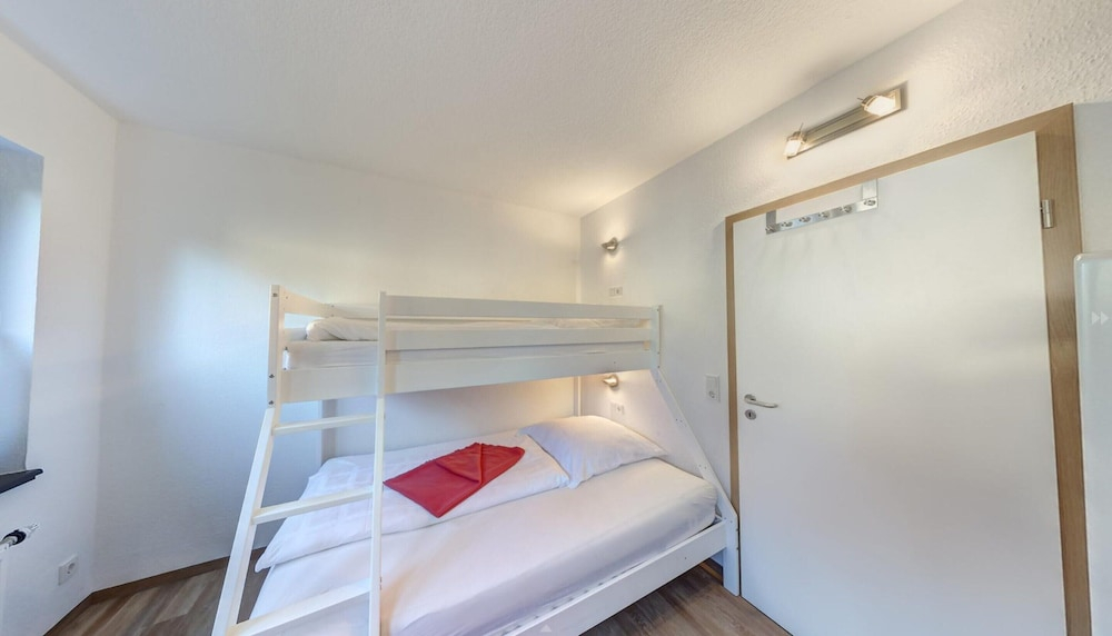 Grosszugige Ferienwohnung fur bis zu 9 Personen