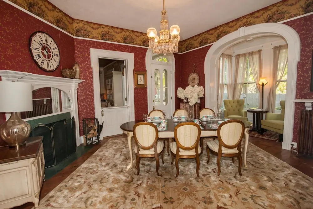 I.B. Munson House
