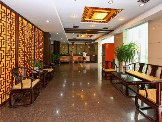 Menglilaojia Home Stay(梦里老家·精品民宿（婺源文化广场观景桥店）)