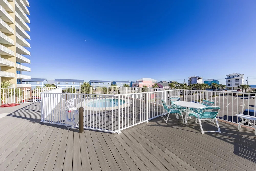 Sanibel 407